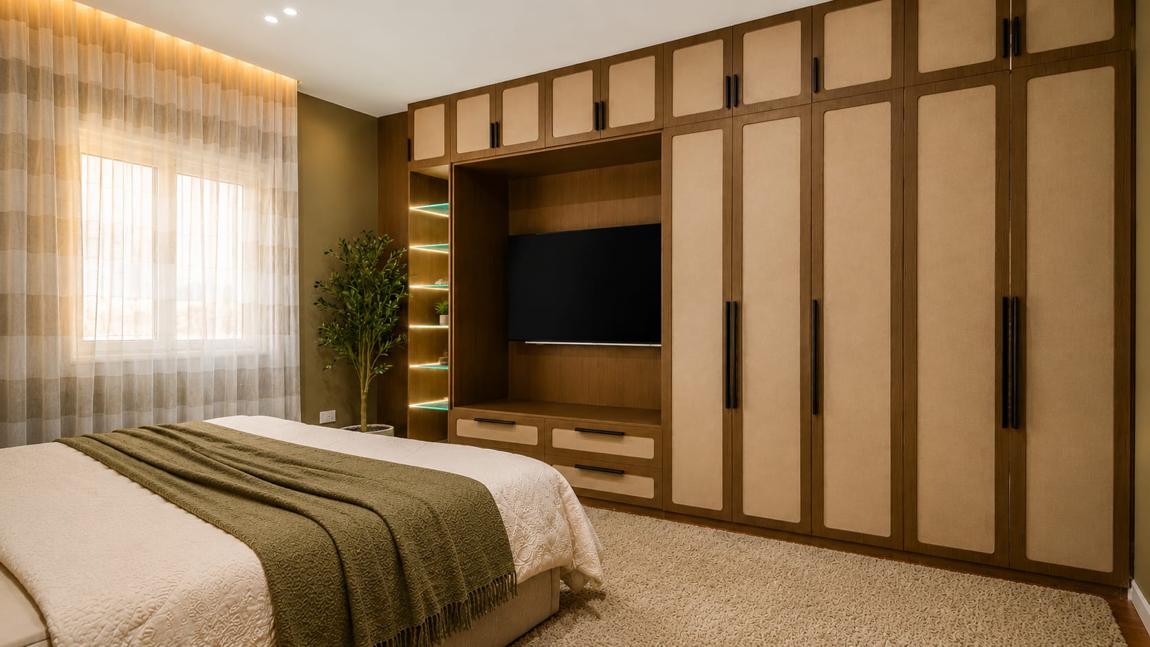 MASTER ROOM