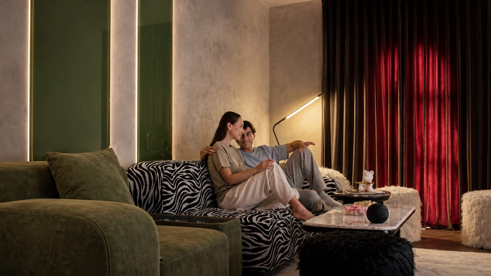 Living Room (2)